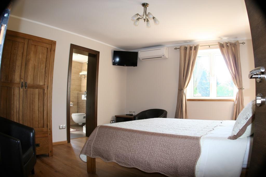 B&B Millenium House Plitvička Jezera Zimmer foto
